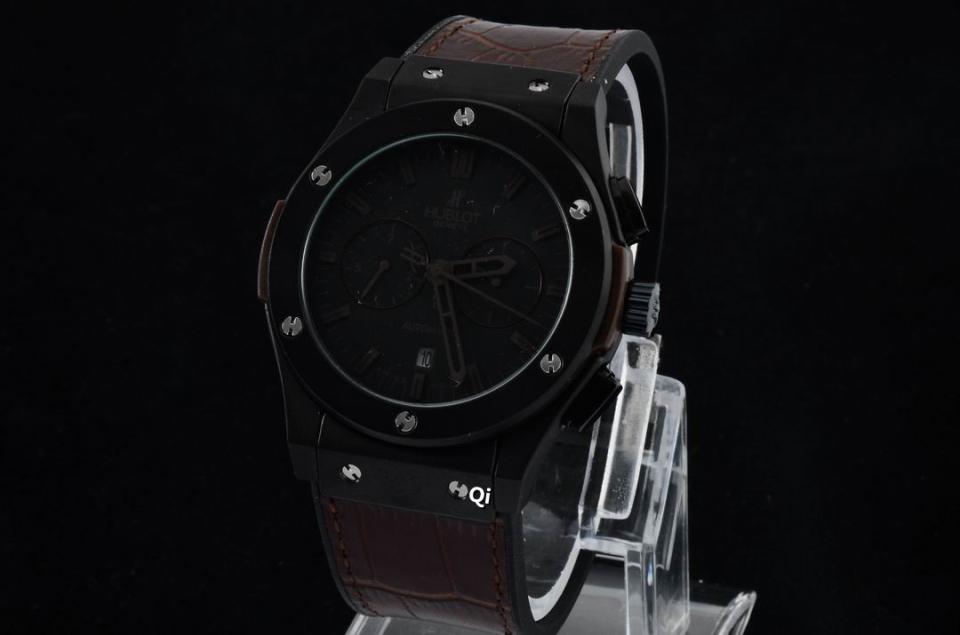 HUBLOT GENEVE Watch 22